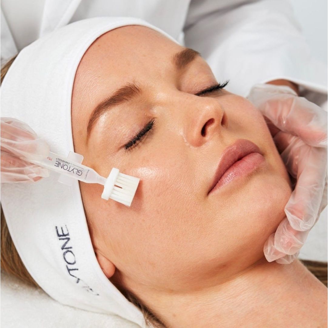 GLOW PEEL
